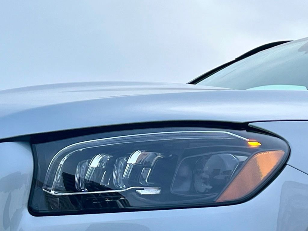 Certified 2026 Mercedes-Benz GLS 450 4MATIC image 9