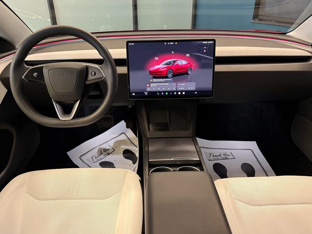 Used 2025 Tesla Model 3 Long Range image 9