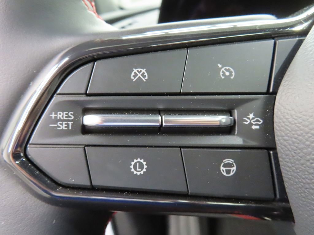 Used 2026 Chevrolet Traverse RS AWD/4WD image 57