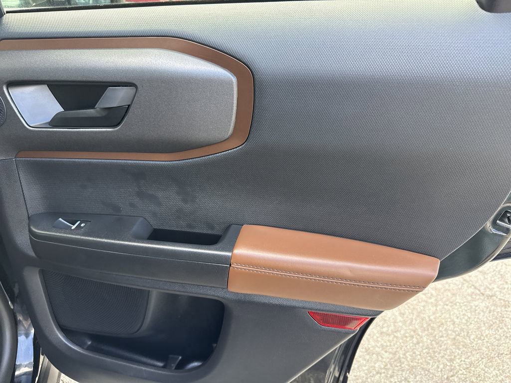 Used 2025 Ford Bronco Sport Outer Banks w/ Outer Banks Tech Package+ image 16