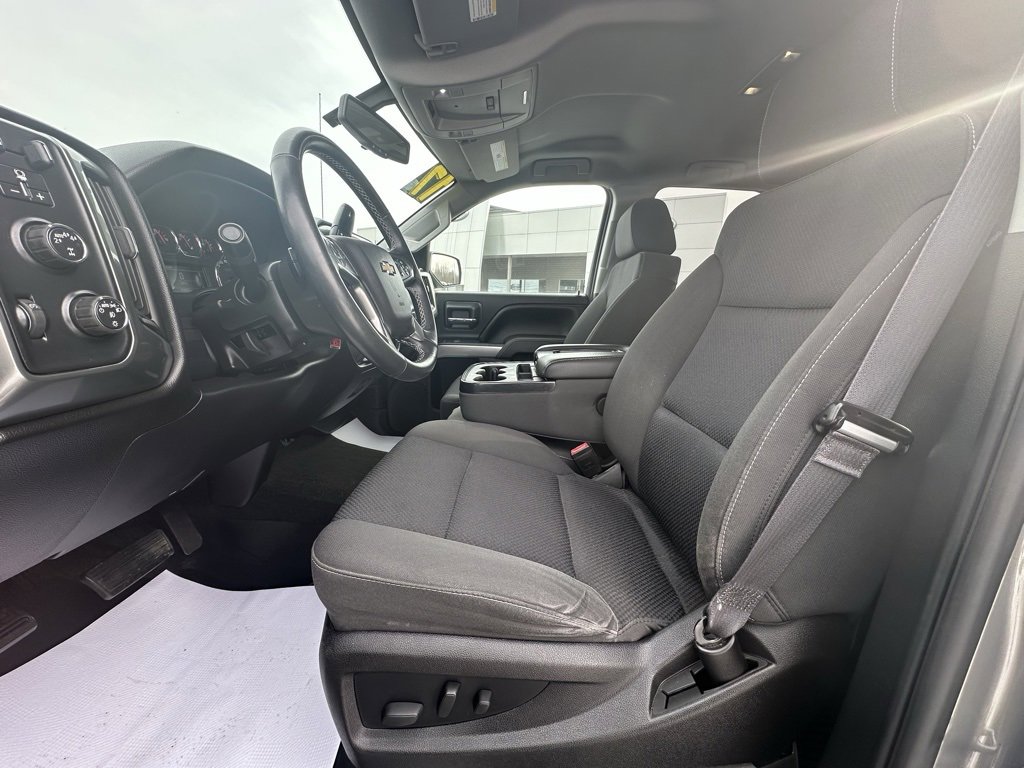 Used 2017 Chevrolet Silverado 1500 LT w/ All Star Edition image 14