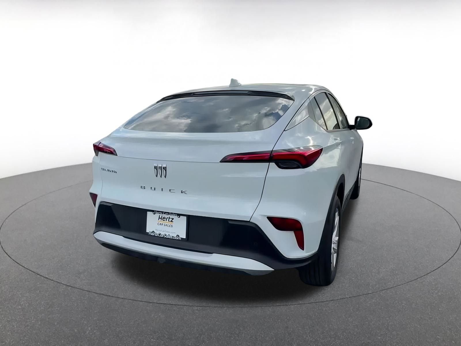 Used 2025 Buick Envista Preferred image 15