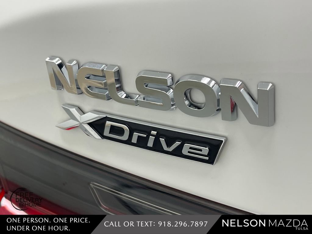 Used 2024 BMW 330i xDrive Sedan AWD/4WD image 16