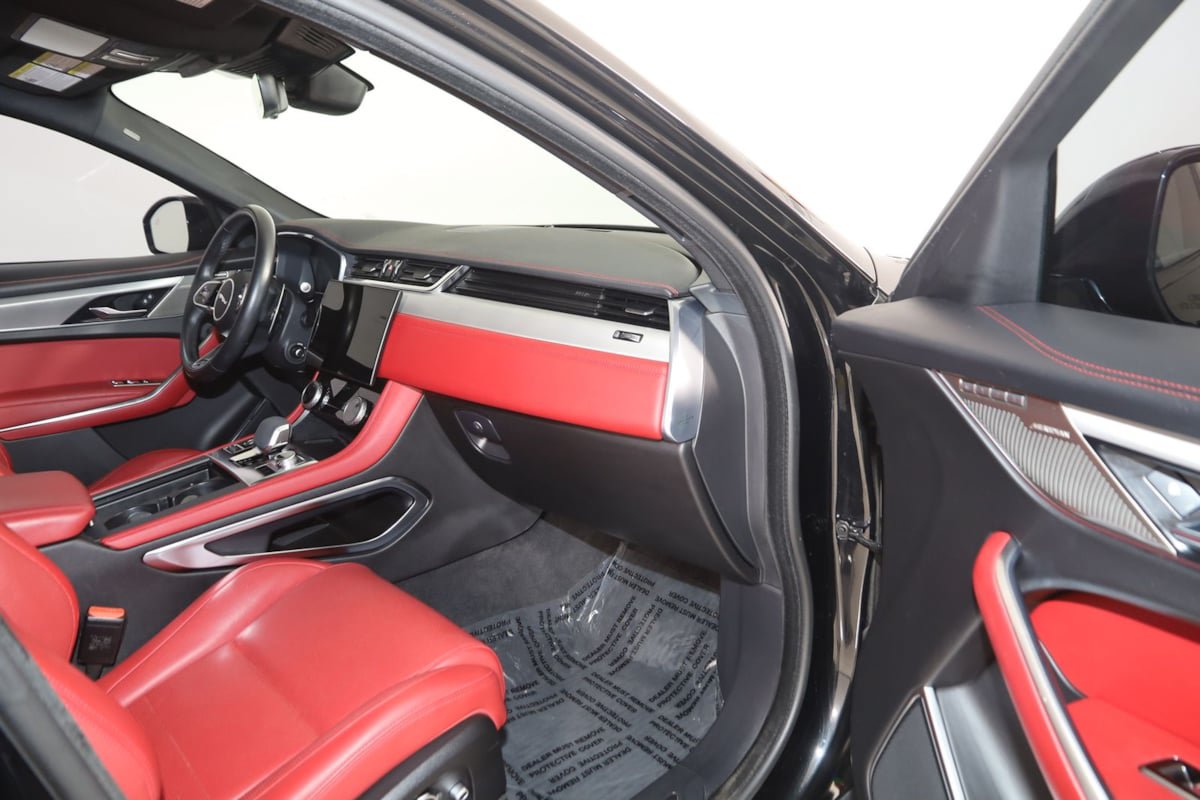 Used 2024 Jaguar F-PACE R-Dynamic S AWD/4WD image 42