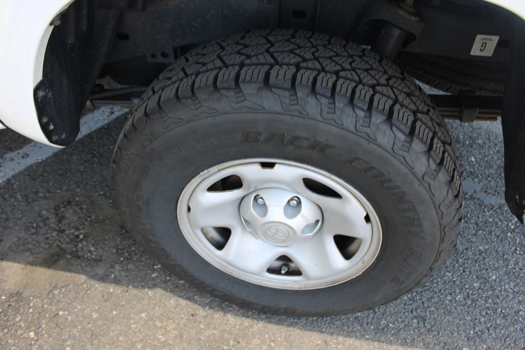 Used 2020 Toyota Tacoma SR AWD/4WD image 60