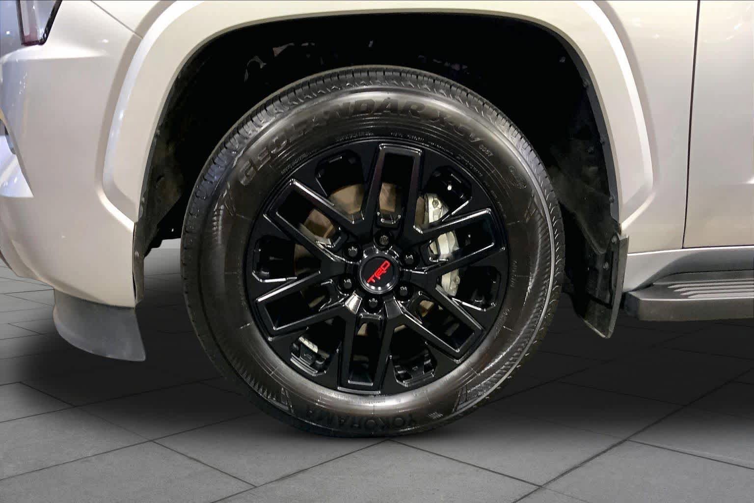 Used 2024 Toyota Sequoia SR5 w/ SR5 Premium Package AWD/4WD image 11