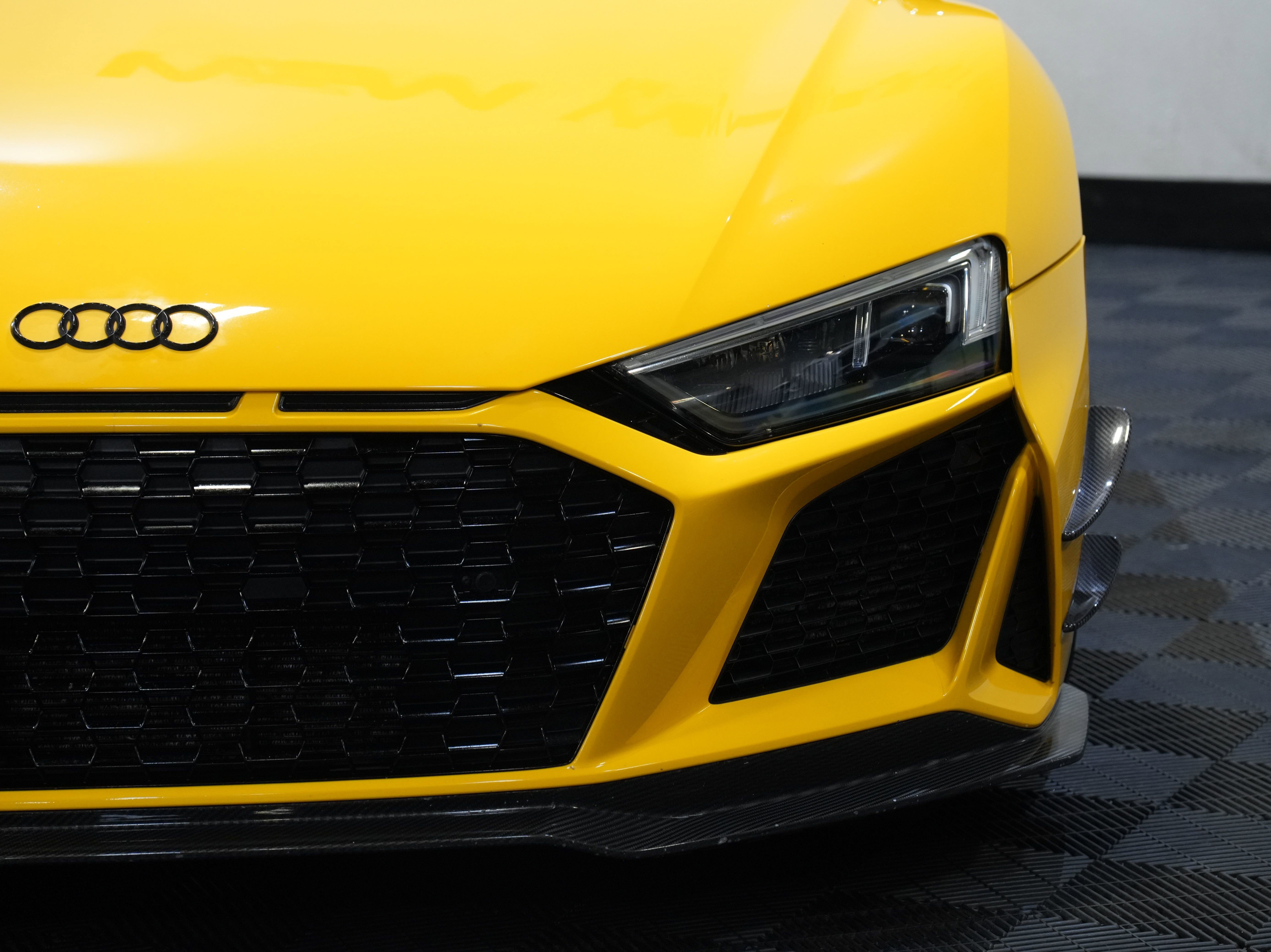 Used 2017 Audi R8 V10 plus image 10