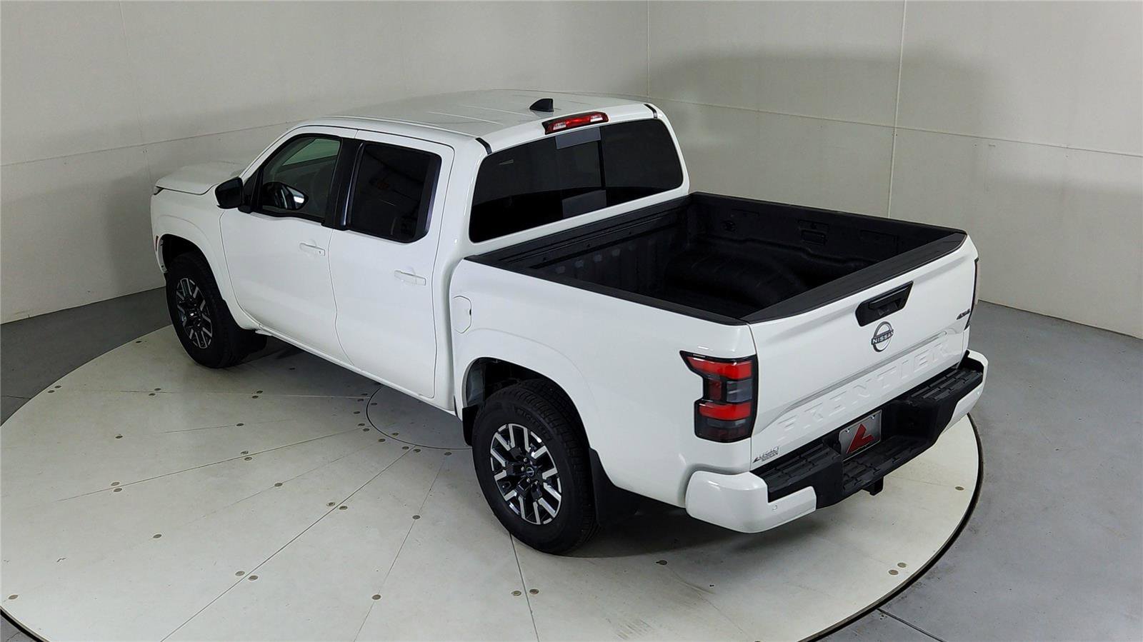 New 2026 Nissan Frontier SV w/ All-Weather Content Package image 40
