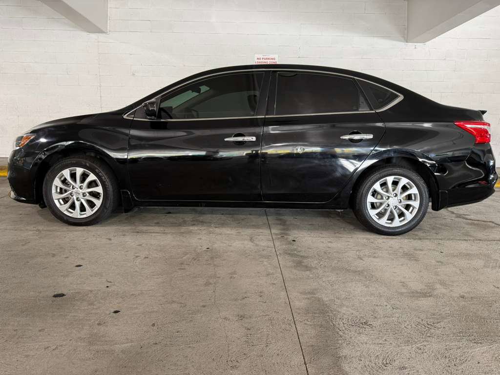 Used 2018 Nissan Sentra S w/ Appearance Package image 5