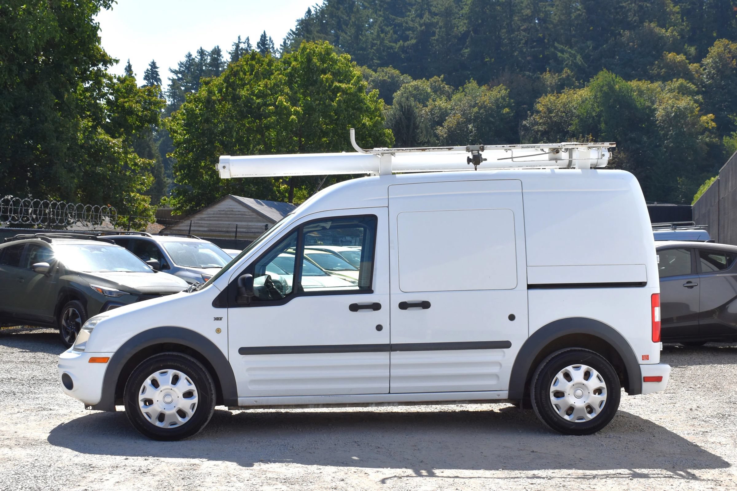 Used 2013 Ford Transit Connect XLT FWD image 9