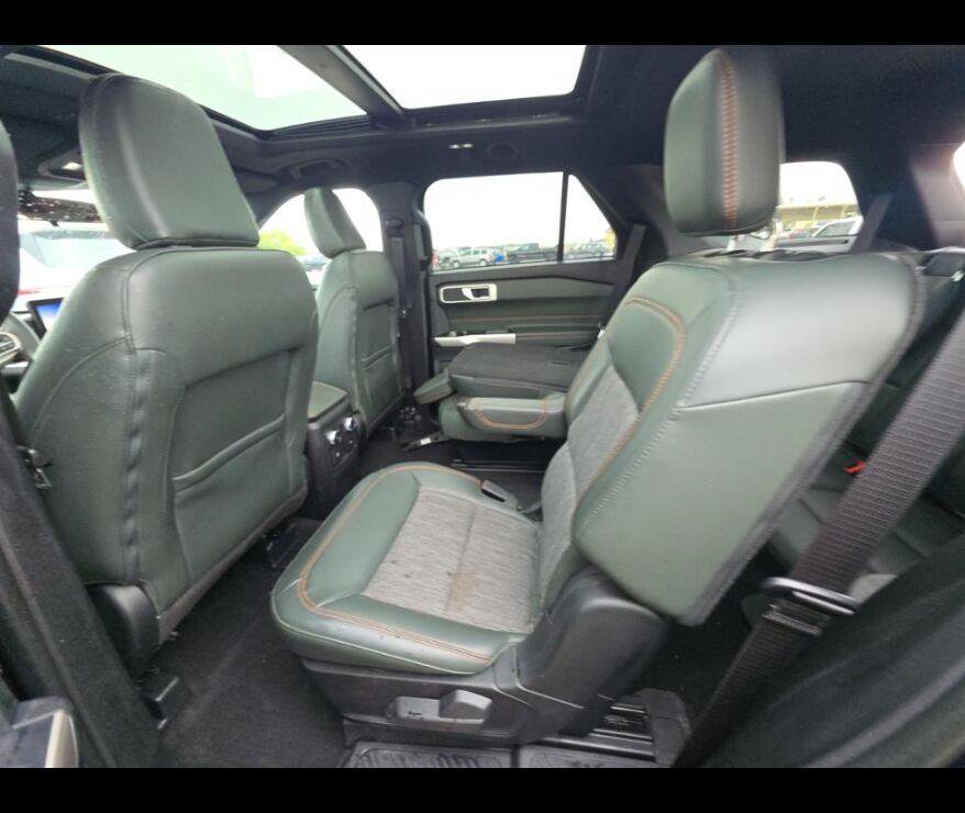 Used 2022 Ford Explorer Timberline AWD/4WD image 7