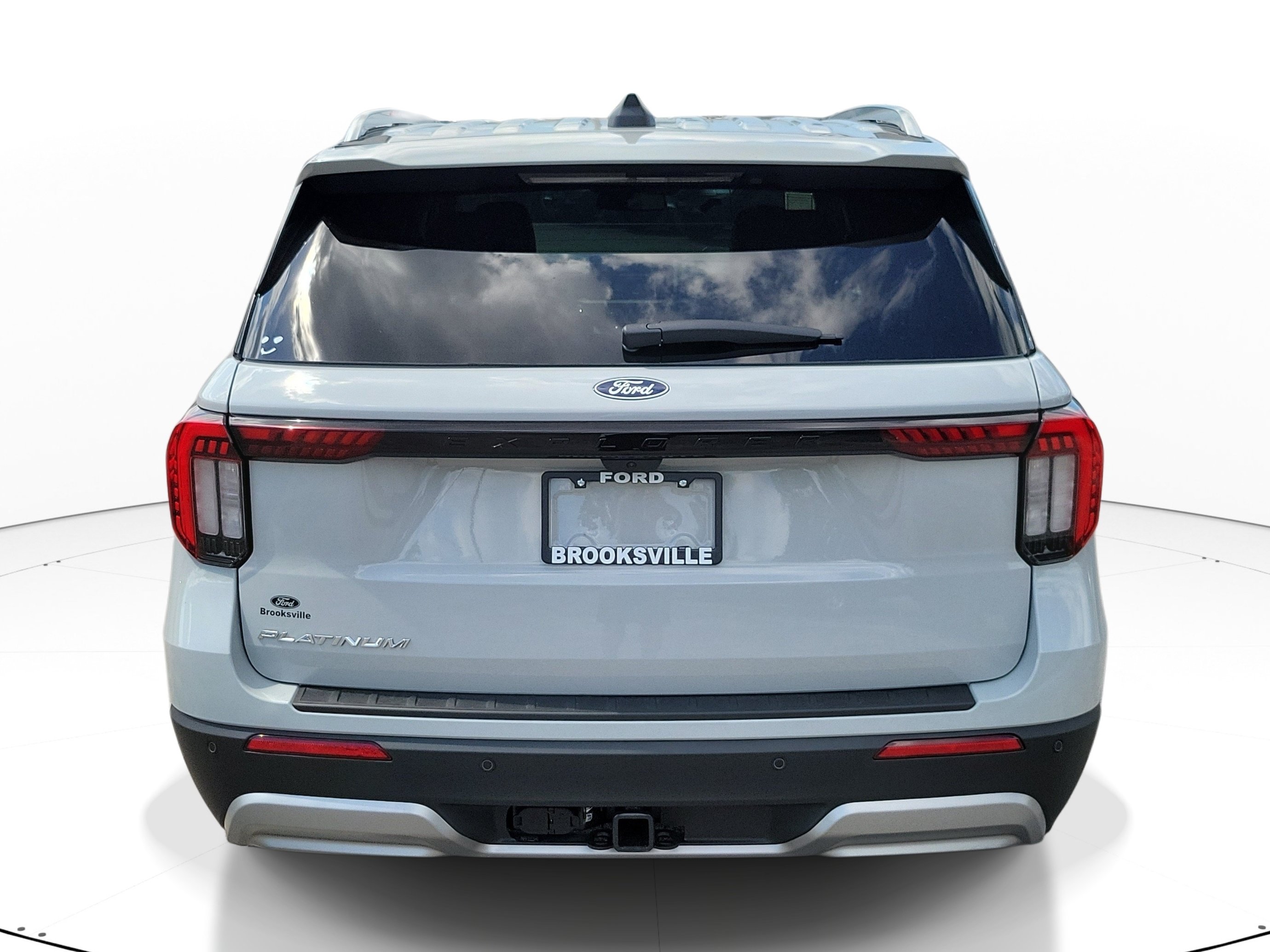 New 2027 Ford Explorer Platinum w/ LUX Leather Package AWD/4WD image 3