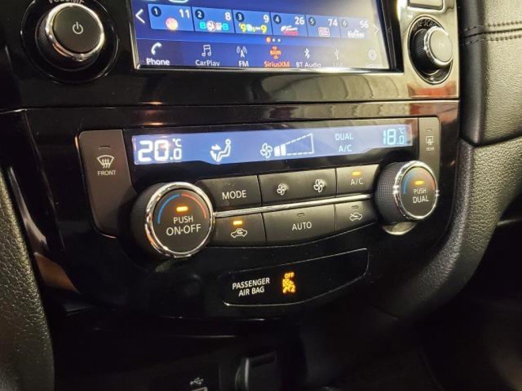 Used 2018 Nissan Rogue S AWD/4WD image 26