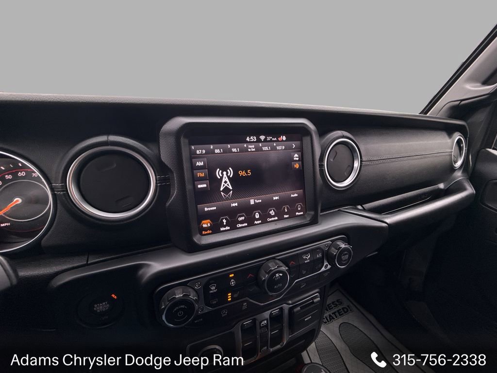 Used 2019 Jeep Wrangler Unlimited Sahara w/ Uconnect 4C Nav & Sound Group image 17