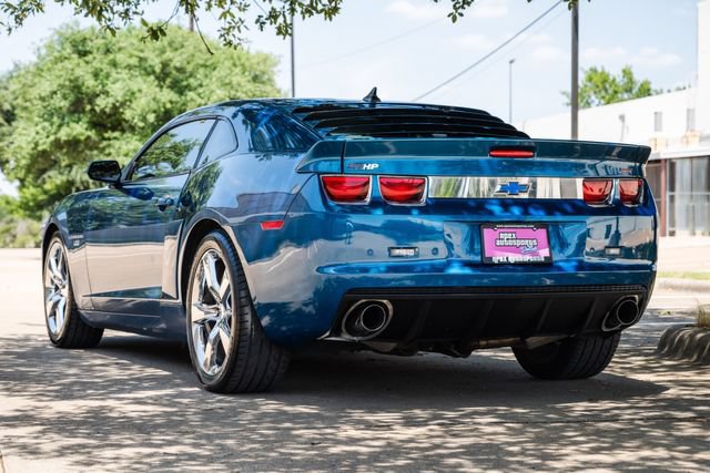 Used 2010 Chevrolet Camaro SS w/ RS Package RWD image 7