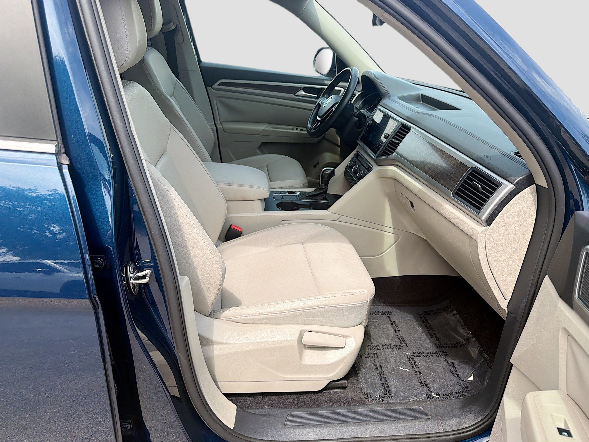Used 2019 Volkswagen Atlas SE w/ Towing Package FWD image 32