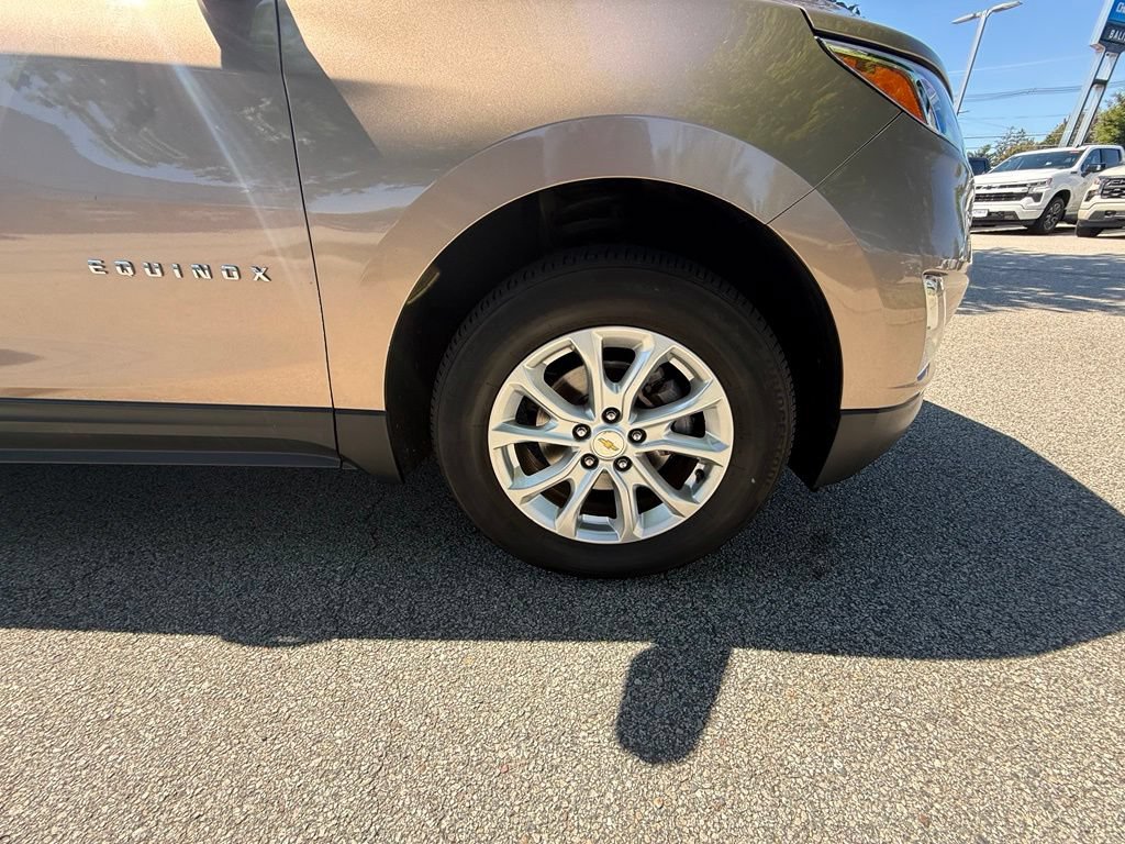 Used 2019 Chevrolet Equinox LS w/ LS Convenience Package AWD/4WD image 33