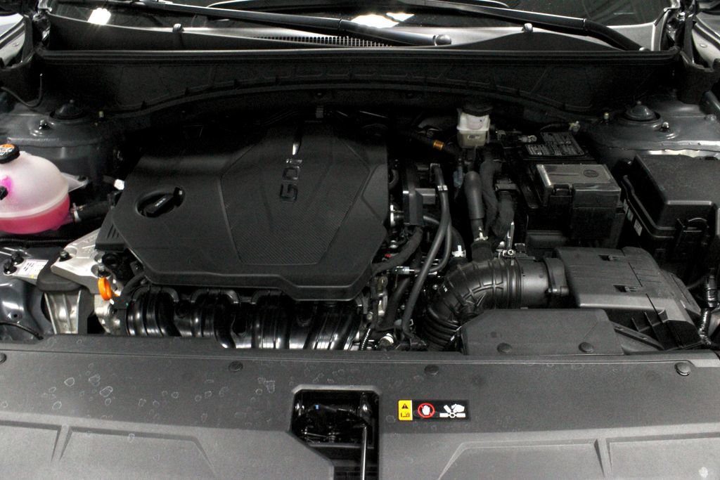 Used 2025 Hyundai Tucson Limited AWD/4WD image 17