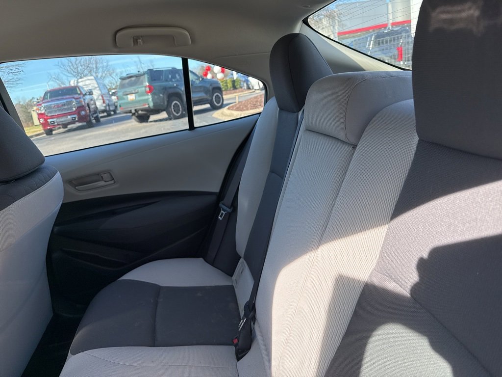 Used 2023 Toyota Corolla LE image 10