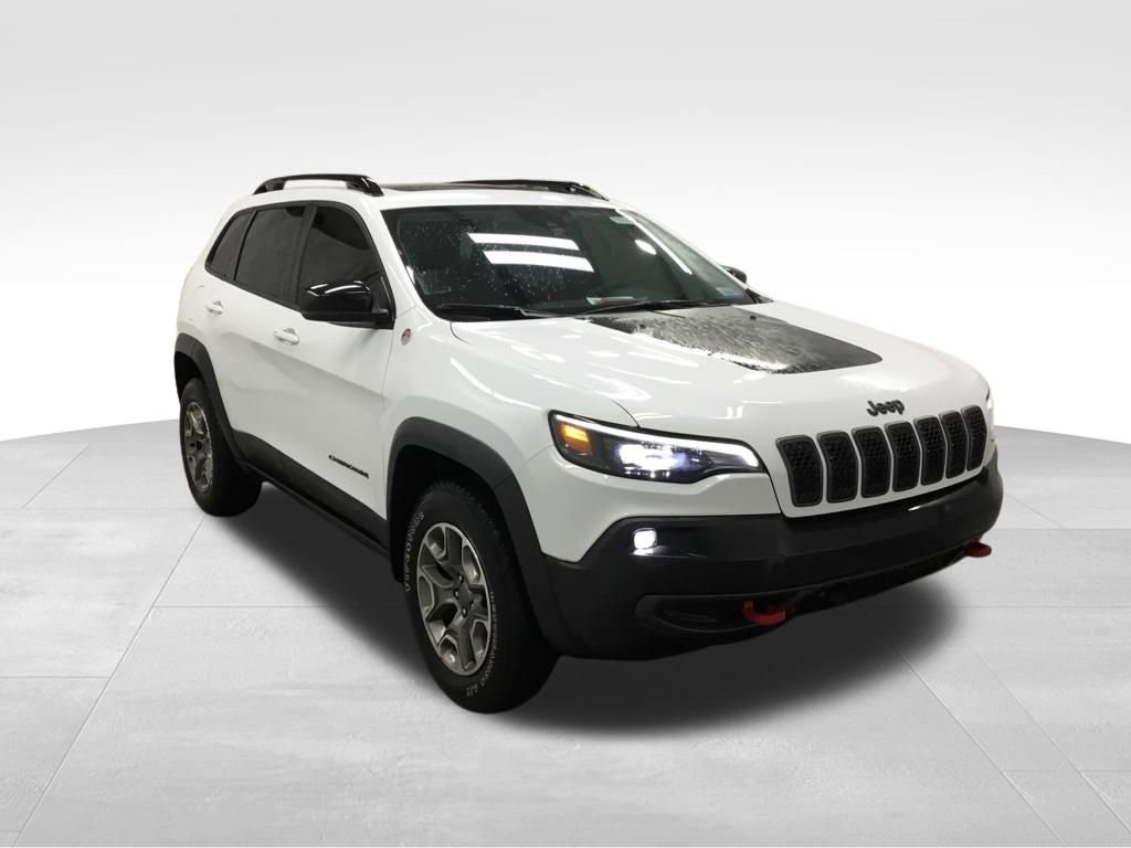 Used 2022 Jeep Cherokee Trailhawk w/ Sun, Sound & Nav Group AWD/4WD image 3