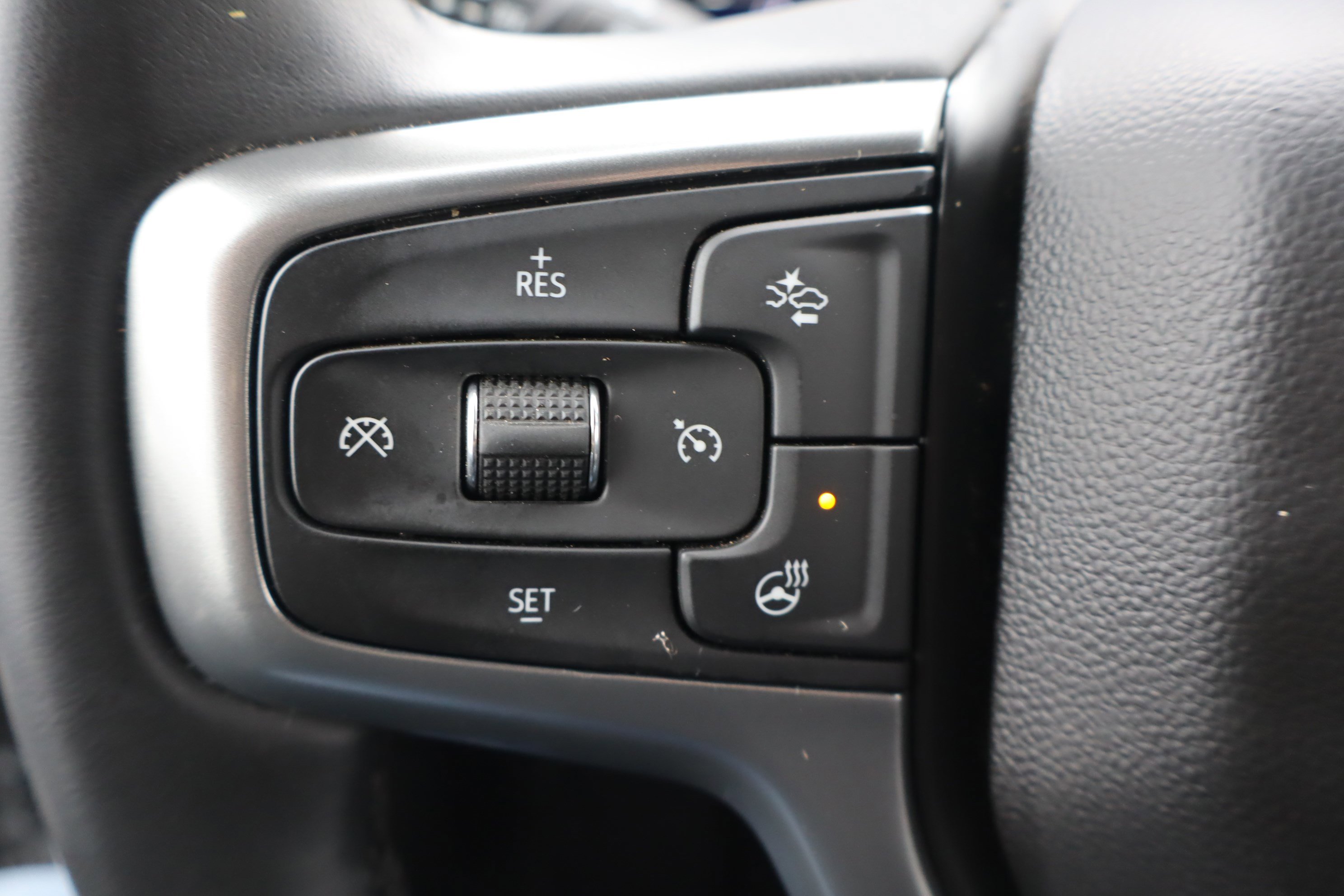 Used 2025 Chevrolet Silverado 2500 LTZ w/ LTZ Plus Package image 23