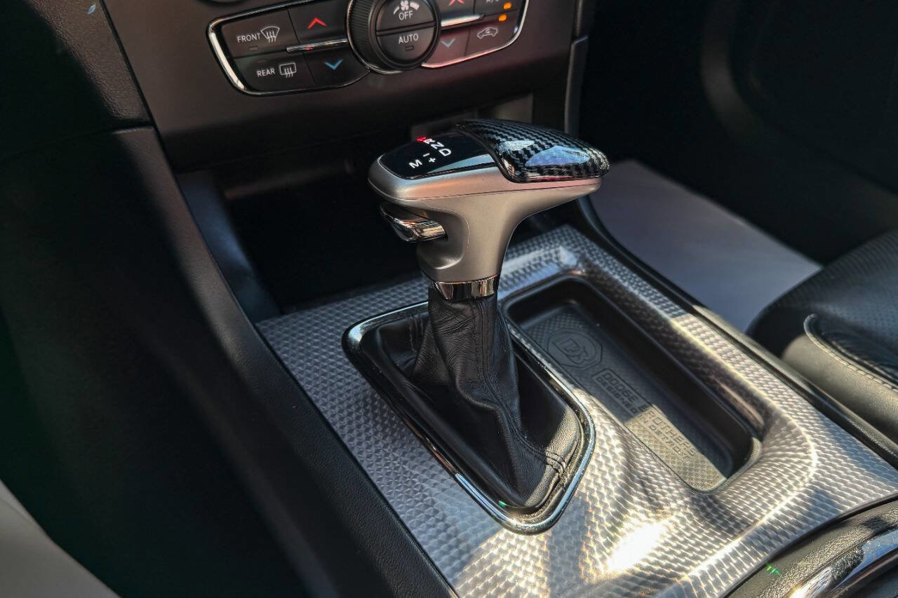 Used 2019 Dodge Charger SRT Hellcat w/ Harman/Kardon Audio Group image 39