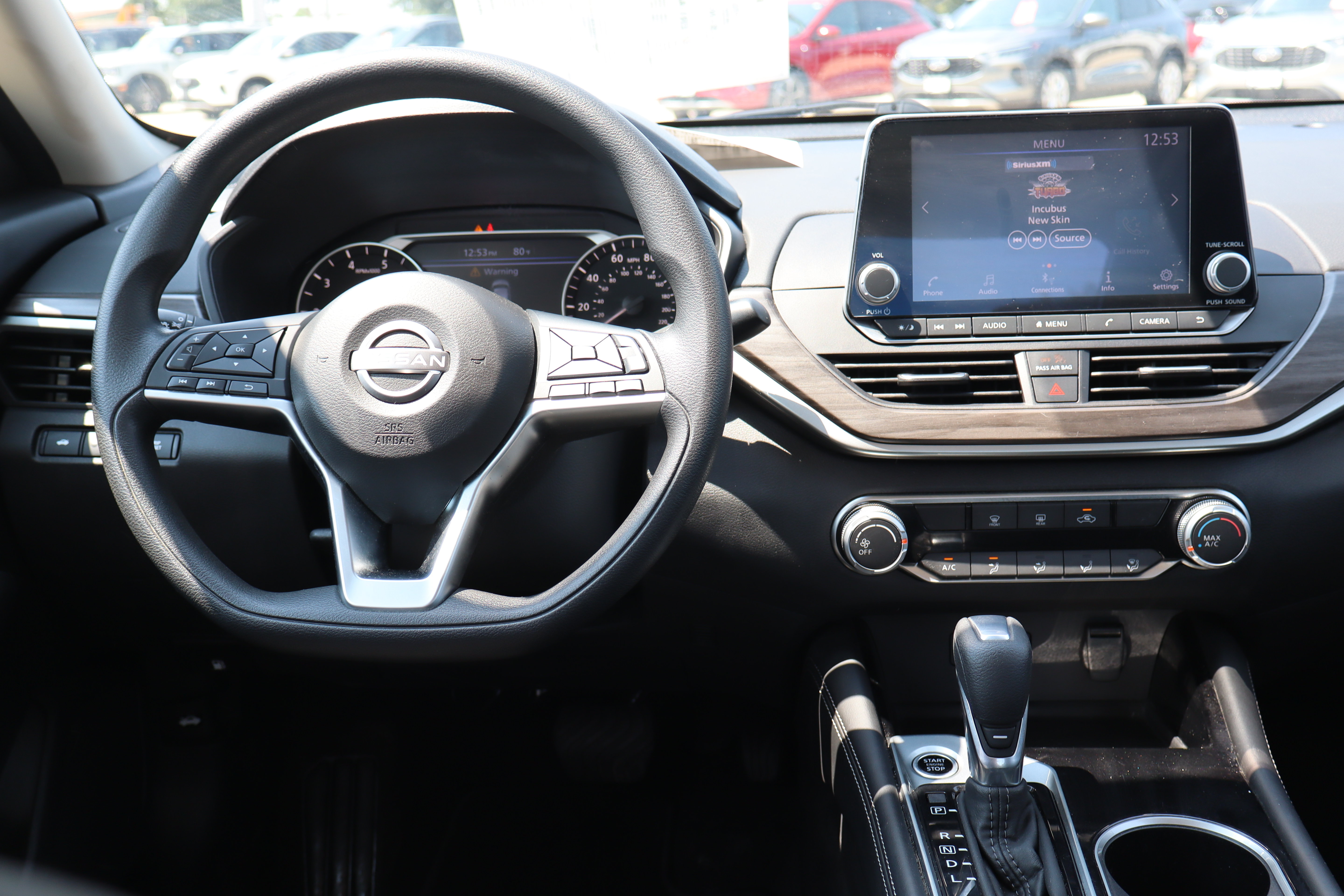 Used 2023 Nissan Altima 2.5 SV AWD/4WD image 13