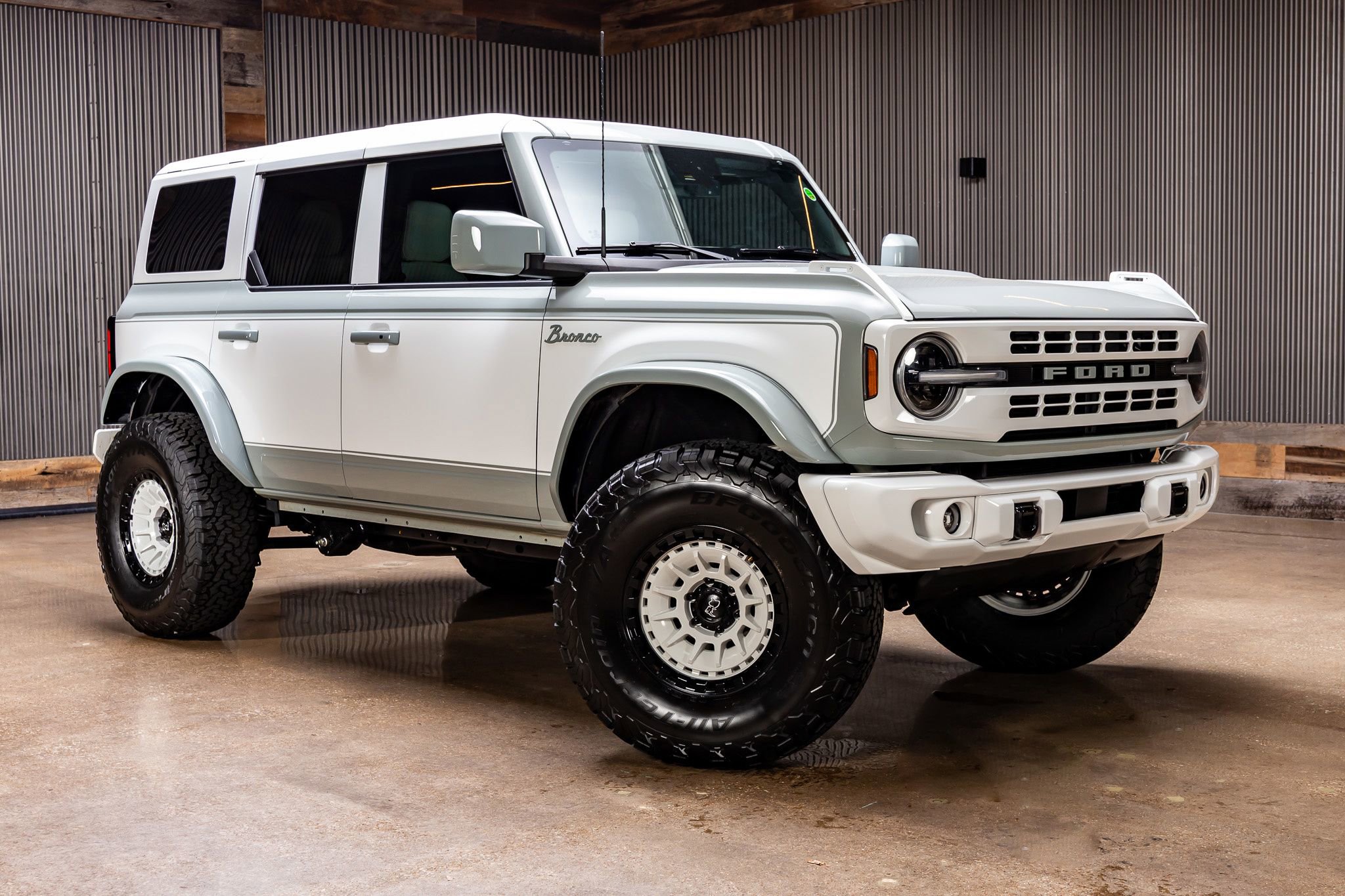 Used 2023 Ford Bronco Heritage Edition