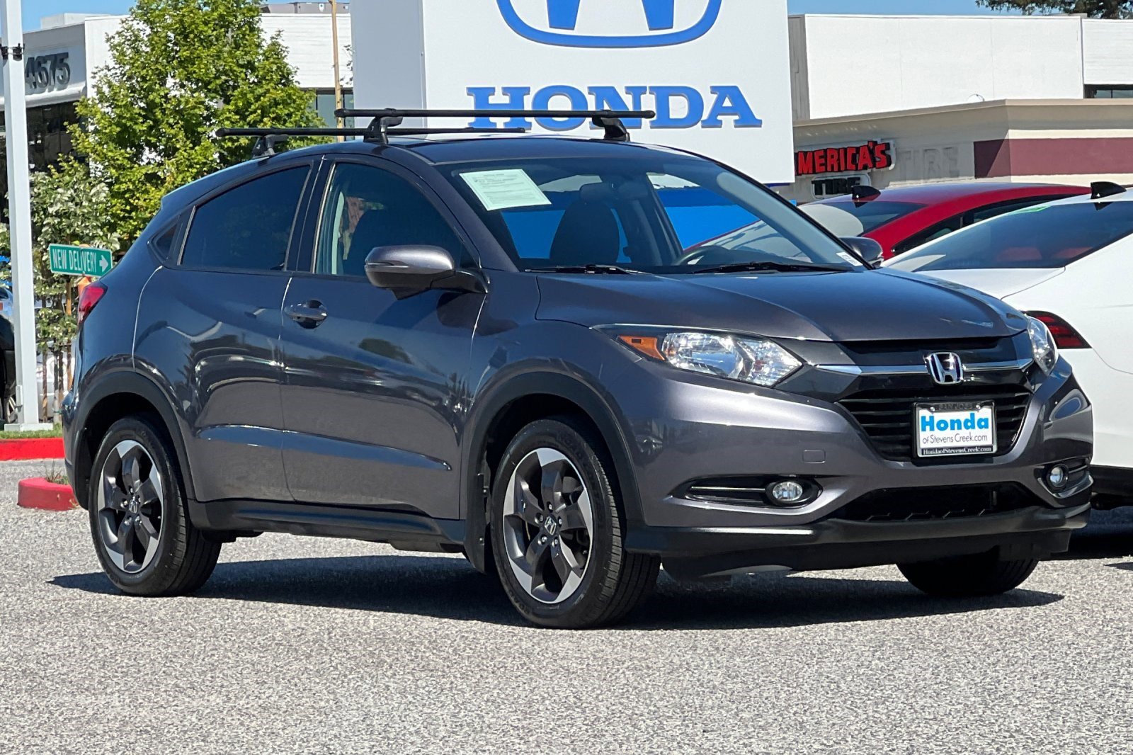 Used 2018 Honda HR-V EX image 6