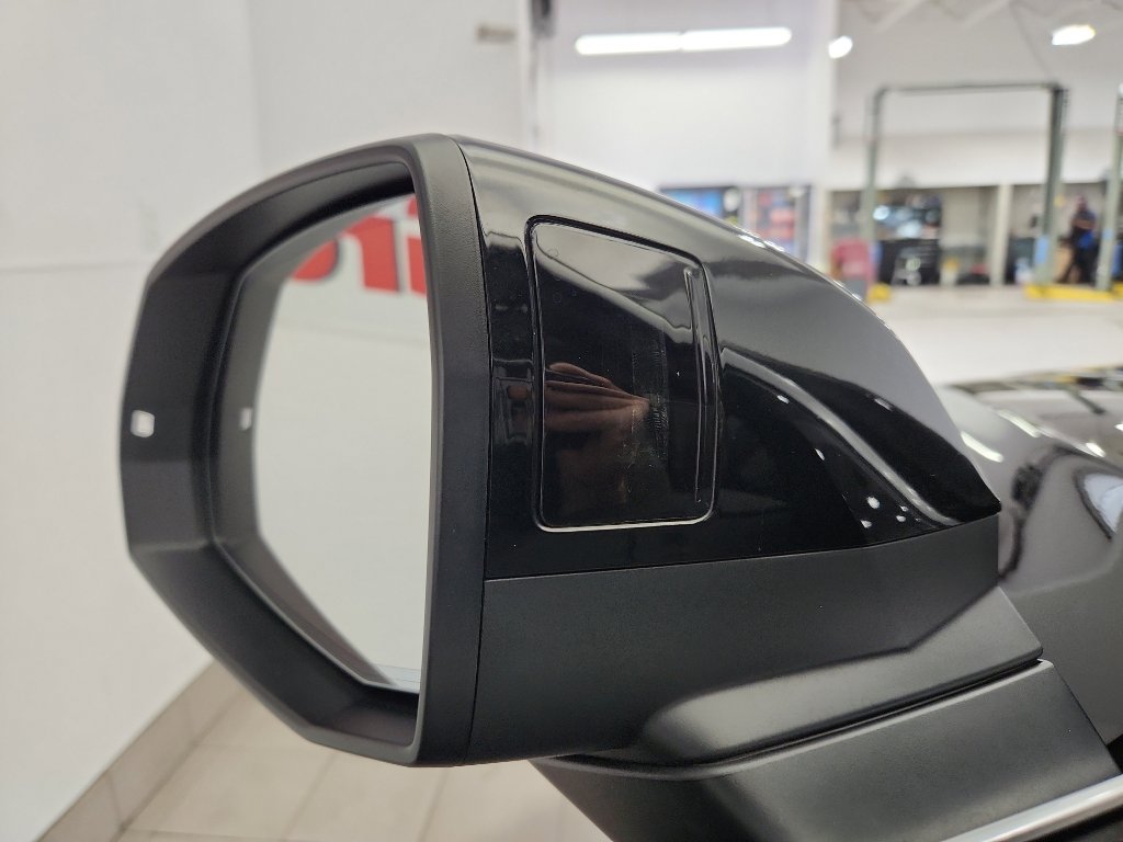 Used 2023 Audi Q5 2.0T Premium Plus w/ Premium Plus Package image 9