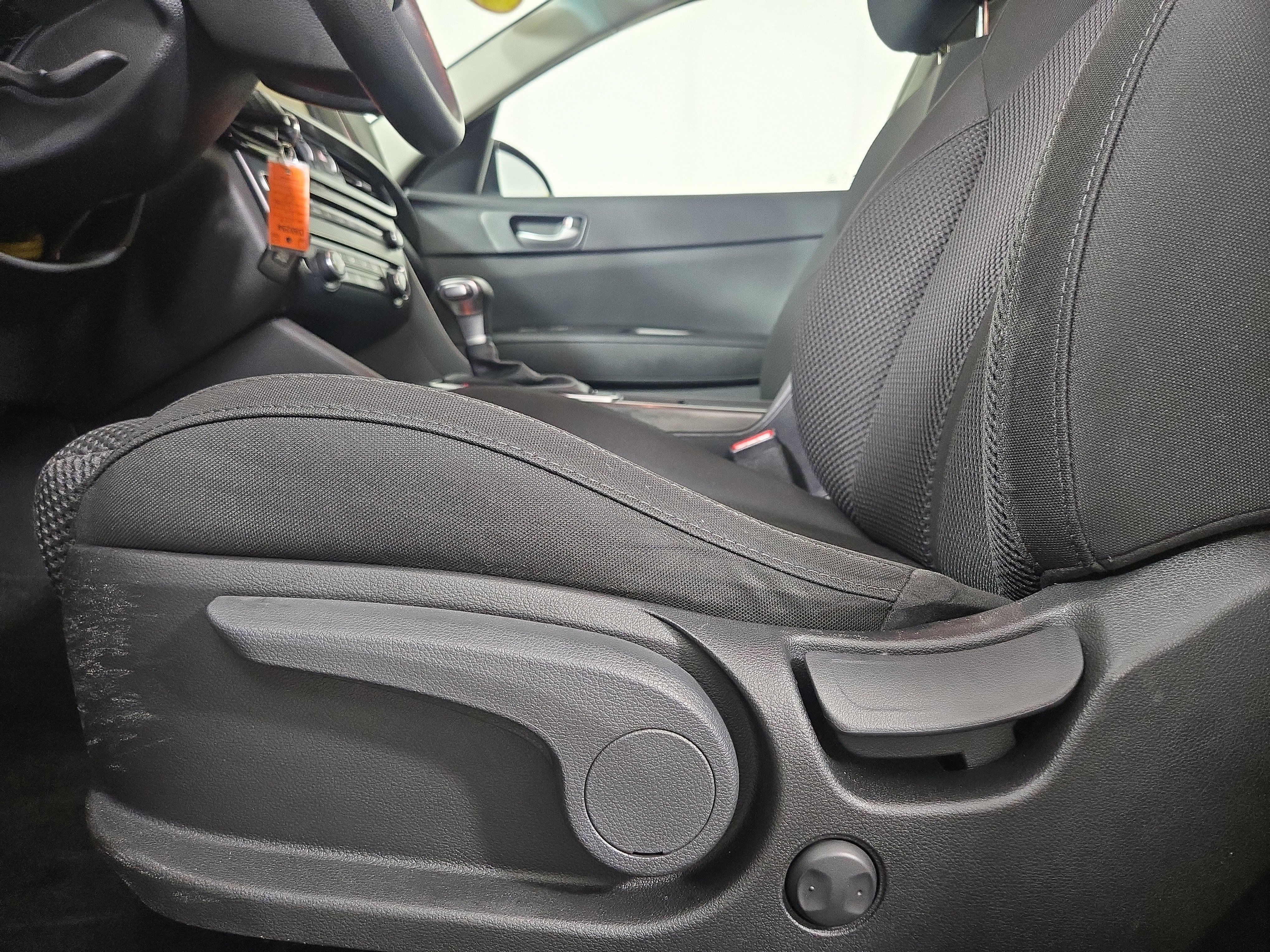 Used 2019 Kia Optima LX image 28