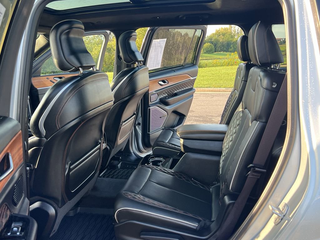 Used 2022 Jeep Grand Cherokee L Summit image 40