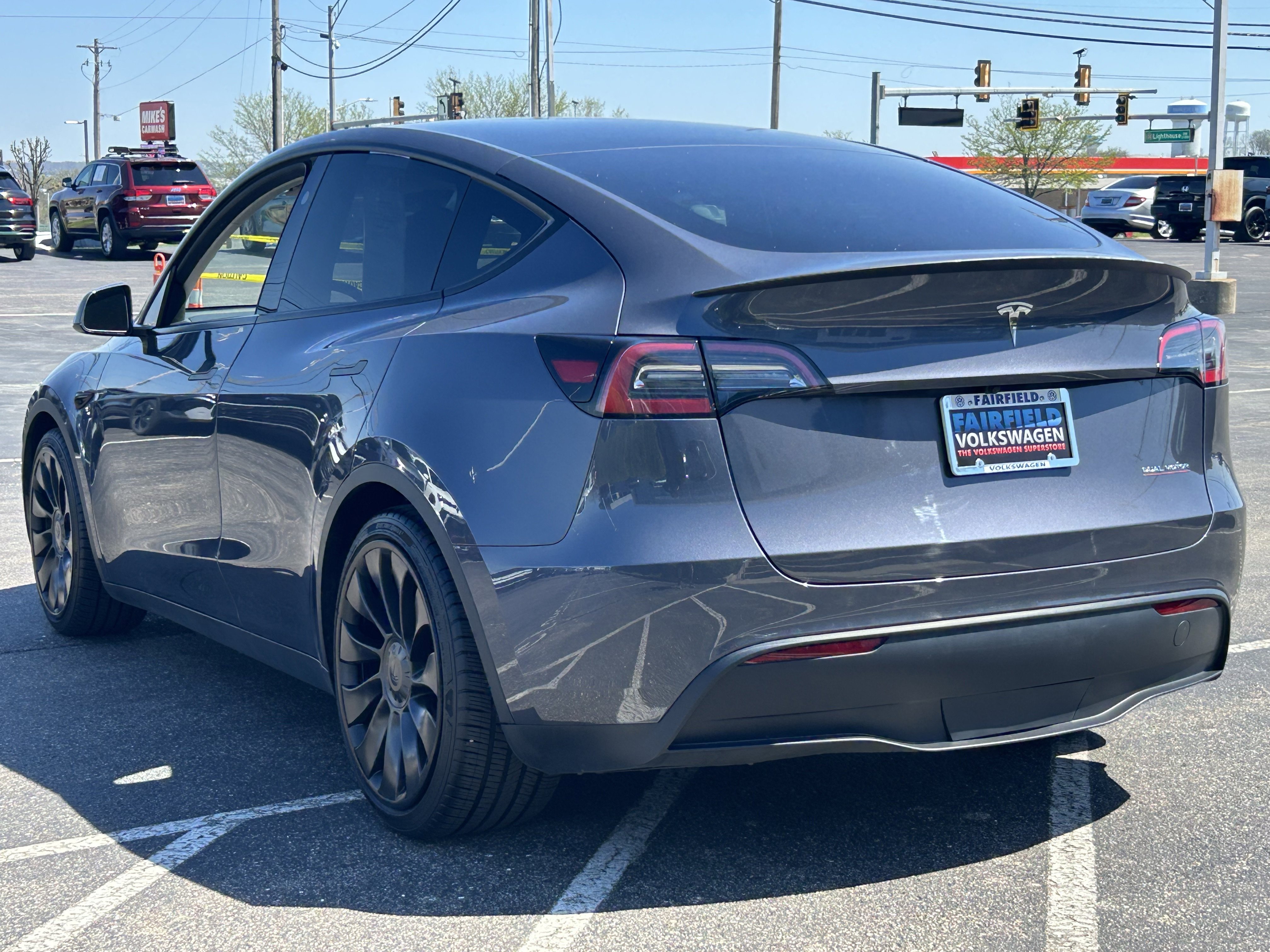 Used 2023 Tesla Model Y Performance image 5