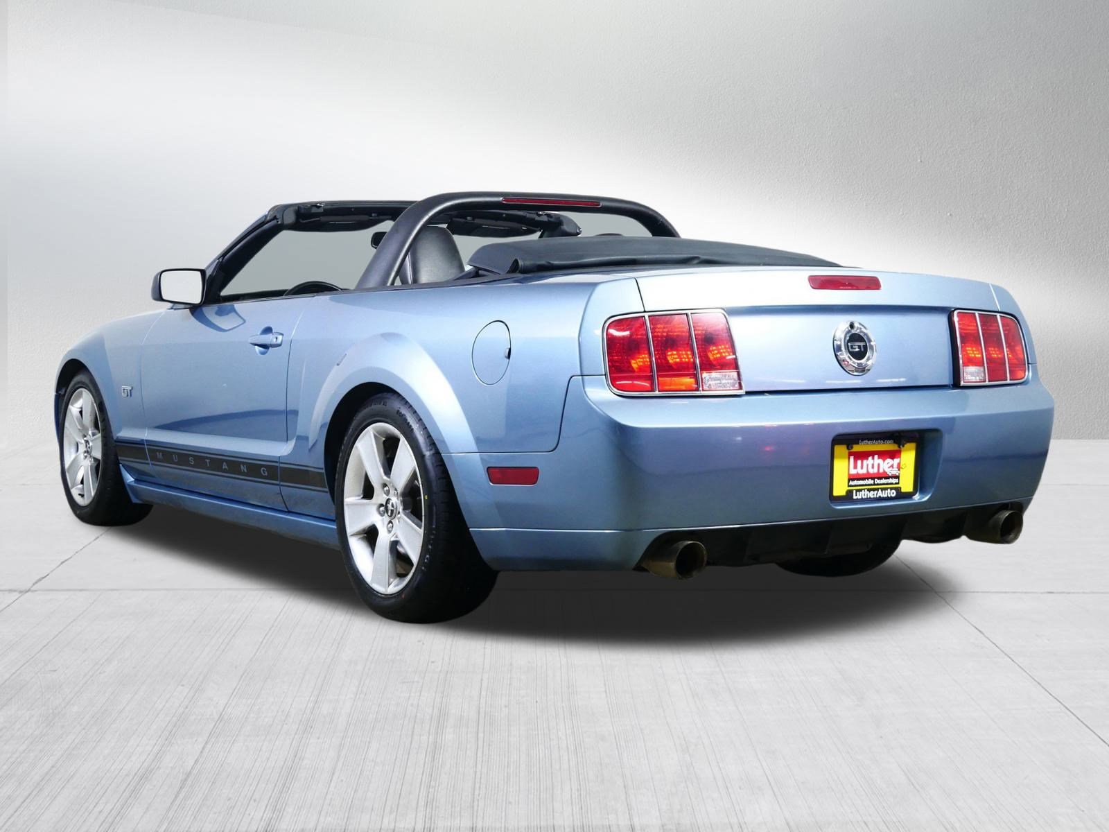 Used 2006 Ford Mustang GT Premium image 5