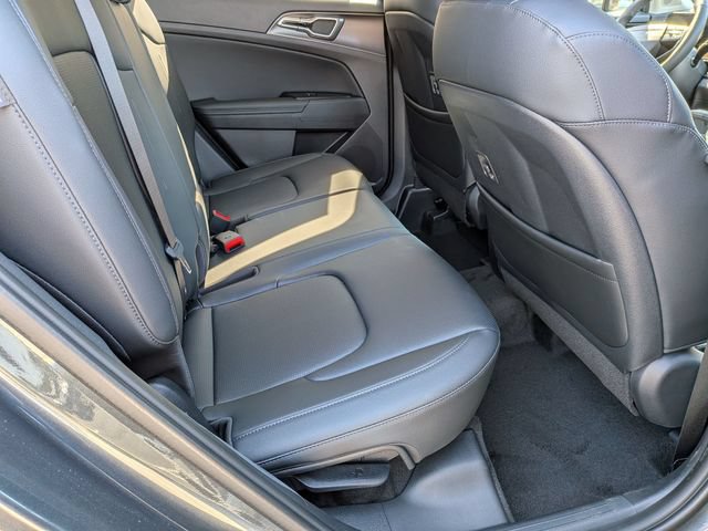 New 2026 Kia Sportage EX FWD image 23