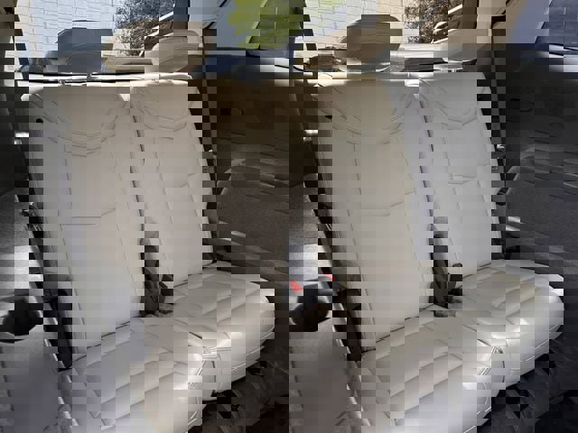 Used 2022 Cadillac XT6 Premium Luxury w/ Technology Package image 34