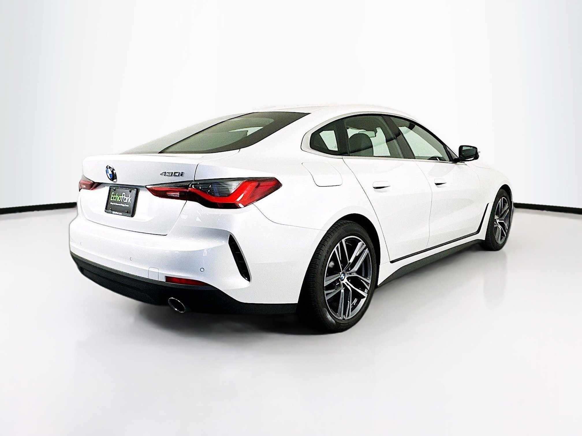 Used 2024 BMW 430i Gran Coupe w/ Premium Package RWD image 9