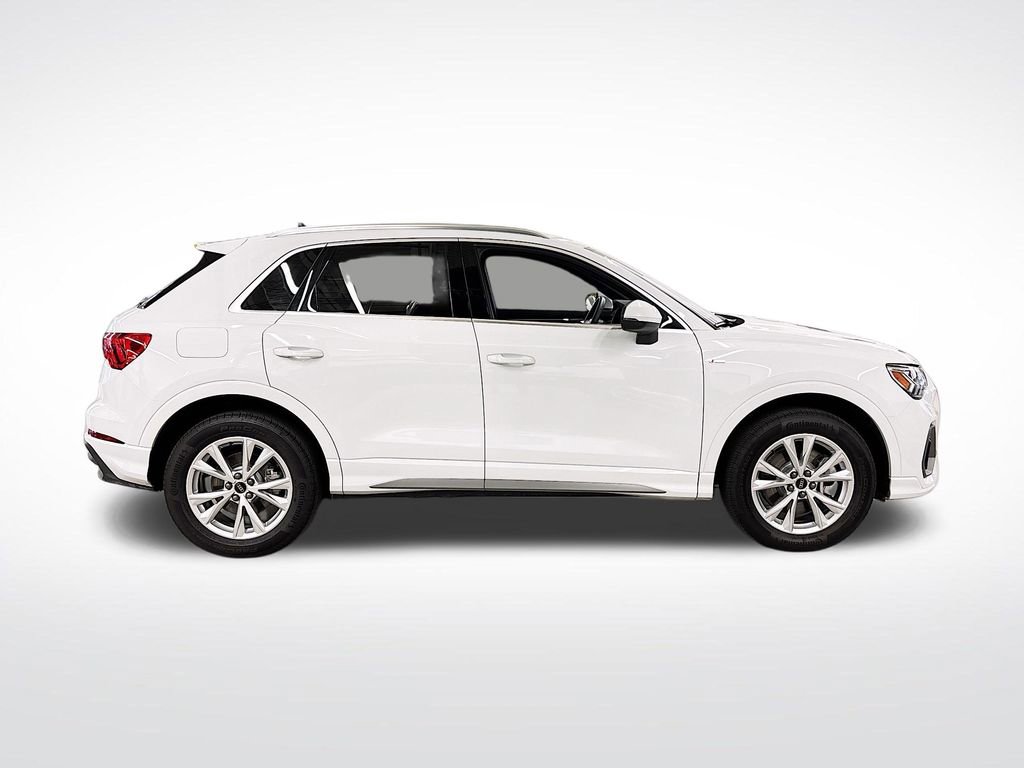 Used 2025 Audi Q3 2.0T Premium w/ Convenience Package image 6