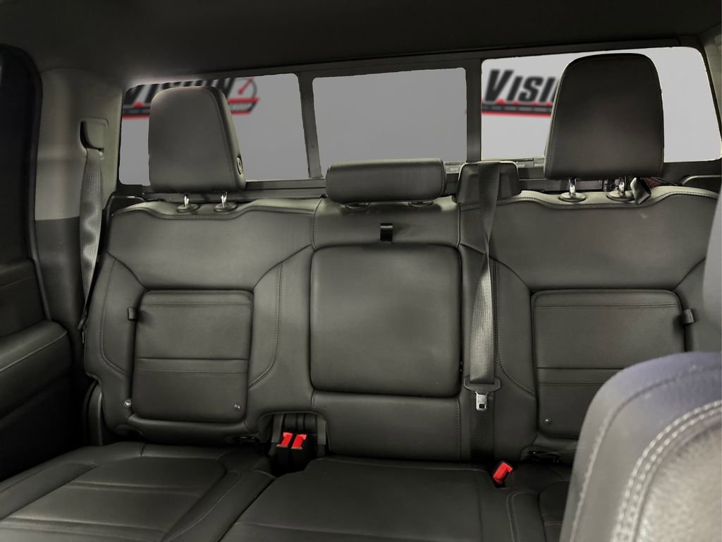 Used 2022 GMC Sierra 3500 Denali image 21