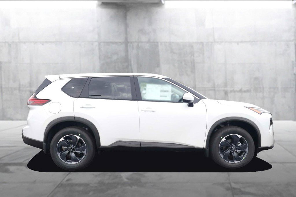 New 2026 Nissan Rogue SV w/ Cold Weather Package image 5