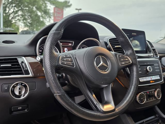 Used 2017 Mercedes-Benz GLS 450 4MATIC image 9