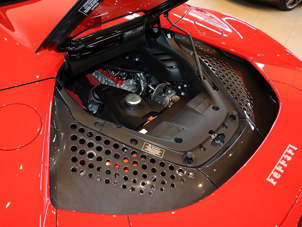 Certified 2022 Ferrari SF90 Spider image 83