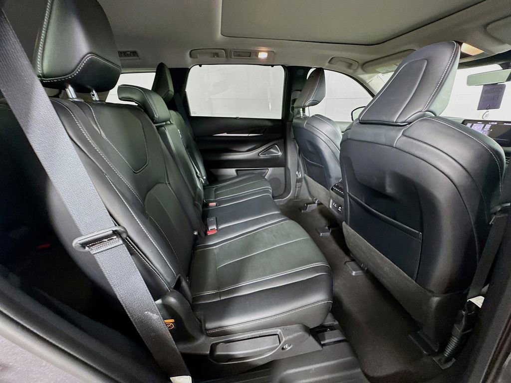Certified 2023 INFINITI QX60 Sensory w/ Vision Package image 37