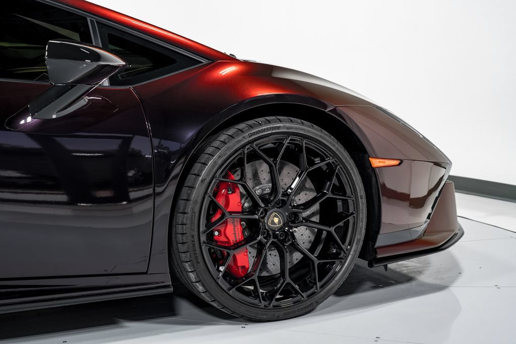 Used 2024 Lamborghini Huracan Tecnica RWD image 46