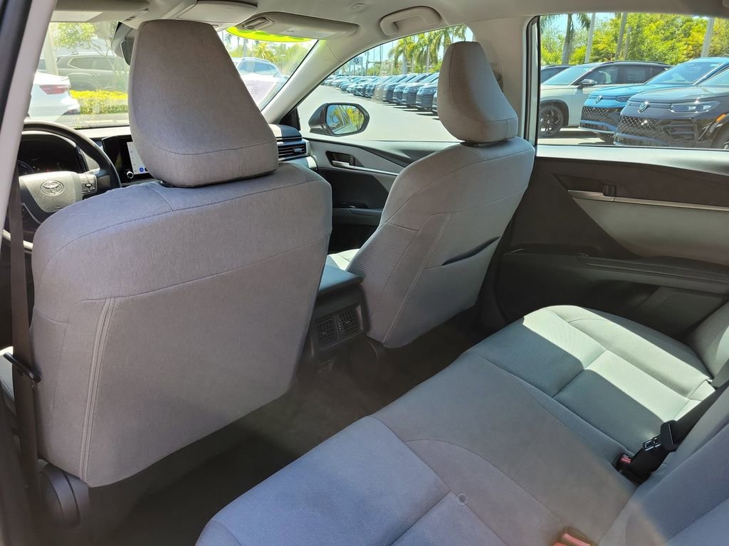 Used 2025 Toyota Camry LE FWD image 11