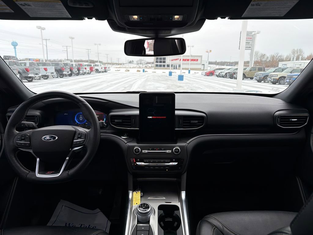 Used 2020 Ford Explorer ST w/ ST Street Pack image 12