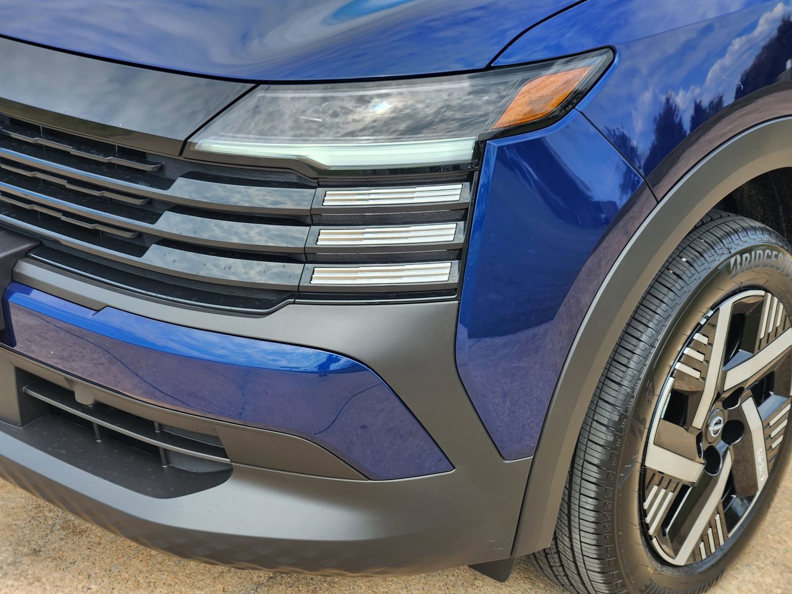 New 2026 Nissan Kicks SV image 9