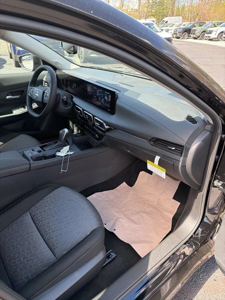 Certified 2025 Nissan Sentra SV w/ All-Weather Package FWD image 21