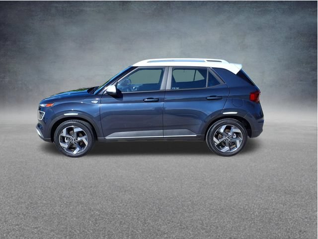 Used 2023 Hyundai Venue Limited FWD image 5