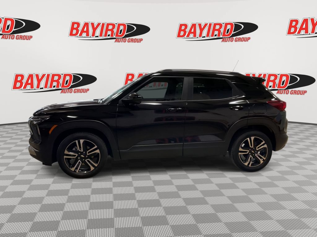 Used 2026 Chevrolet TrailBlazer LT w/ LT Cold Weather Package FWD image 5
